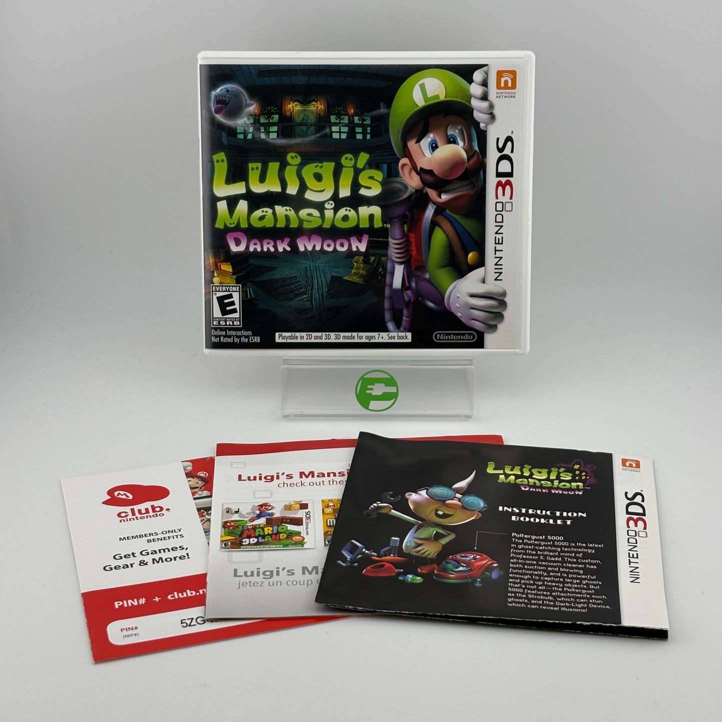 Luigi's Mansion: Dark Moon (Nintendo 3DS, 2013)