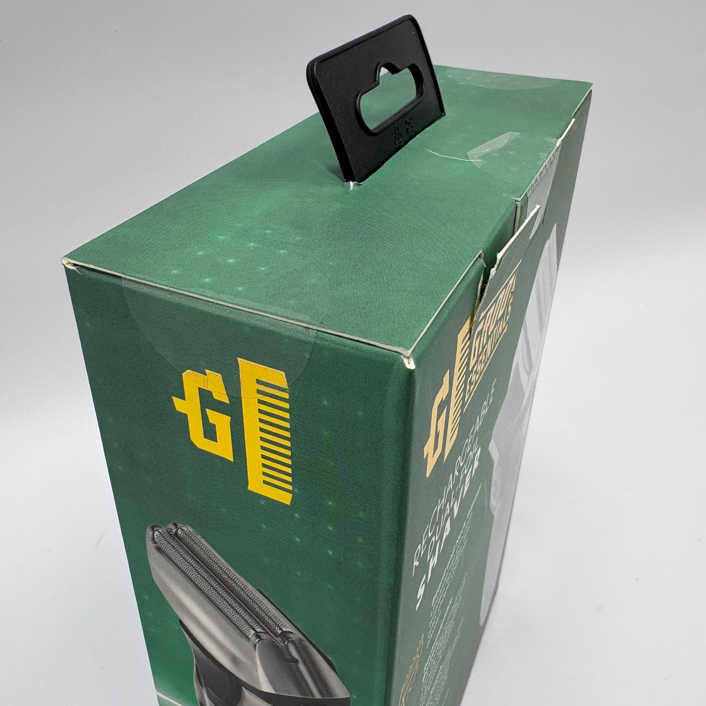 New Groom Essentials dual foil shaver Rechargeable Electric Shaver GEMS100