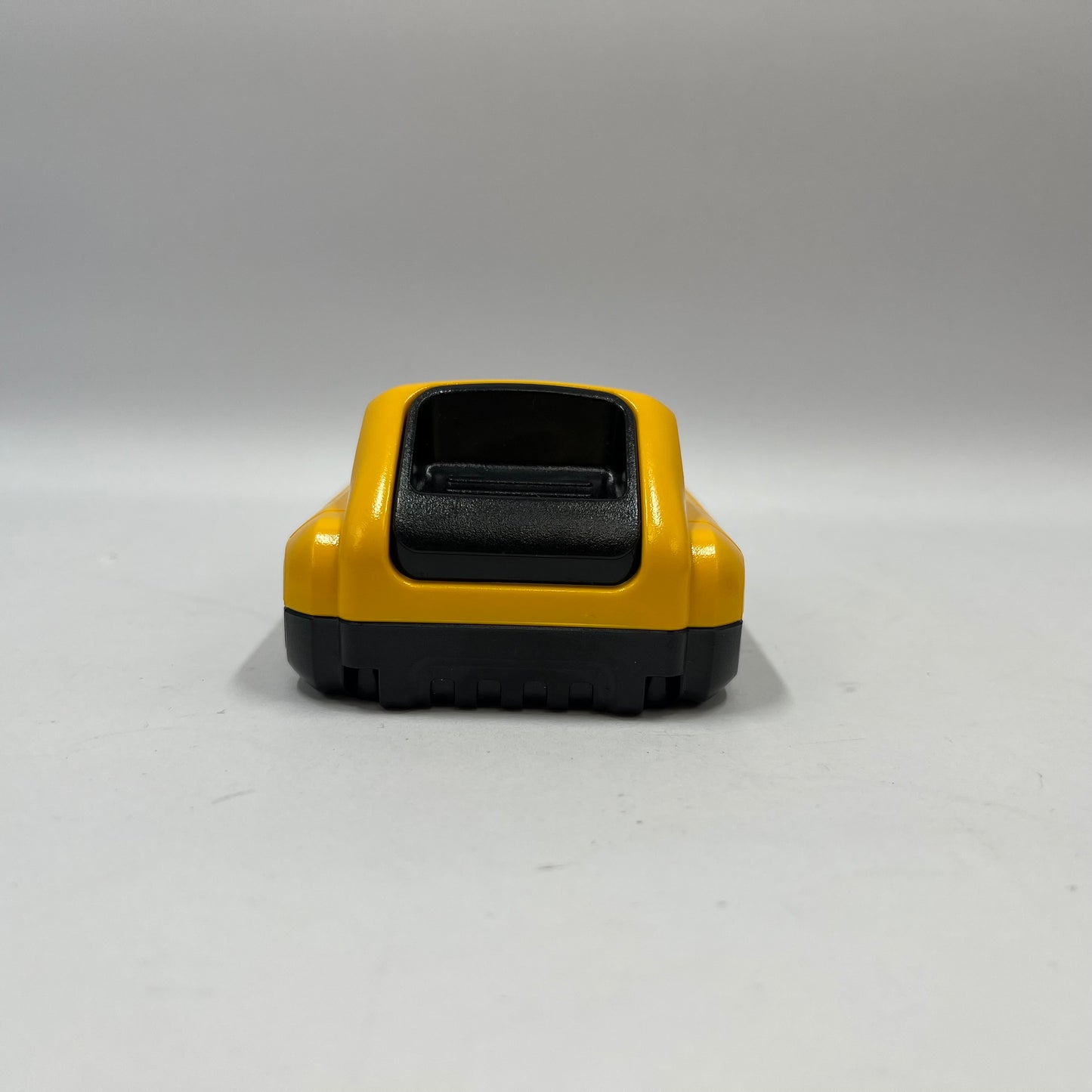 New DeWalt DCF870 1/4" Cordless Quiet Hydraulic Impact Driver w/ 4AH Battery