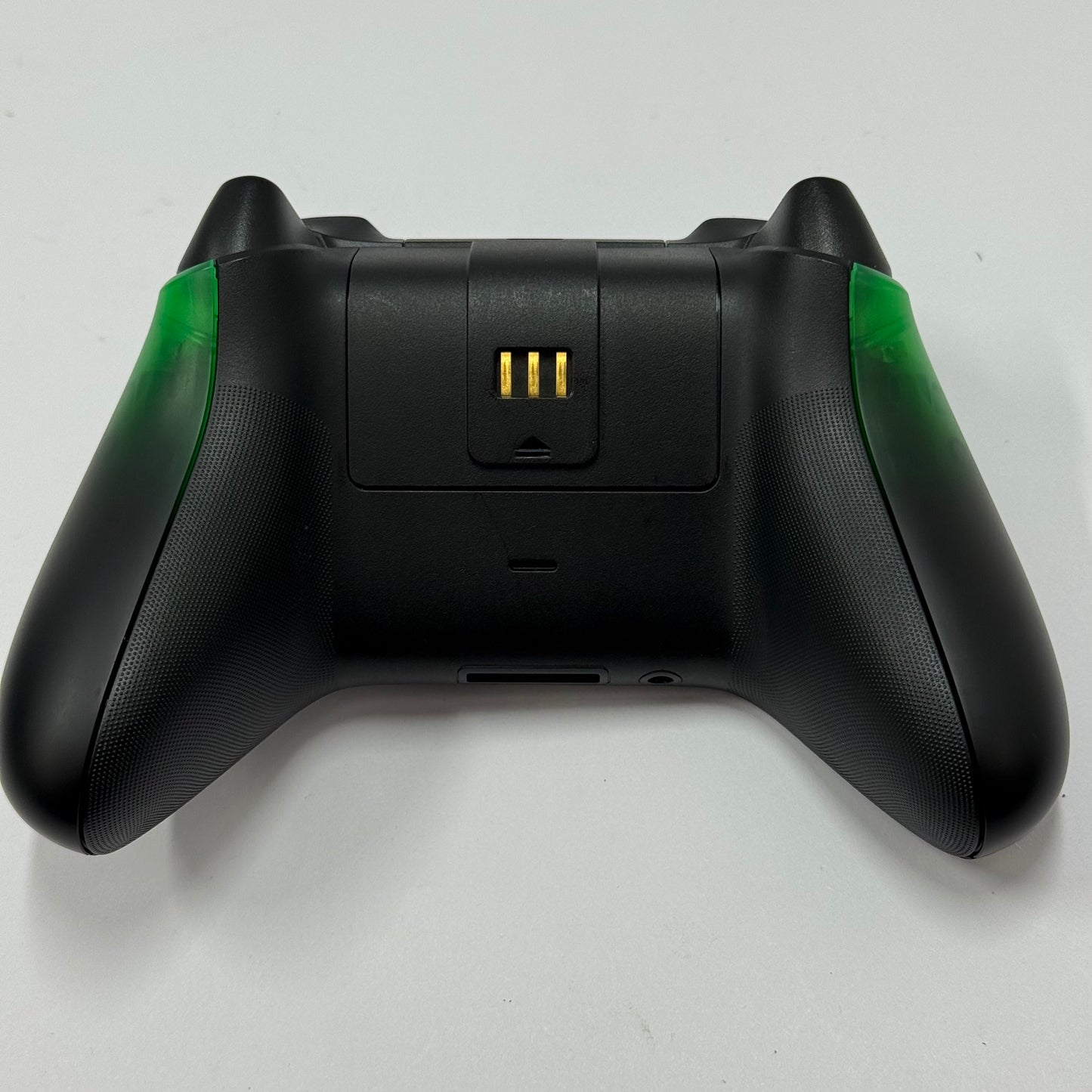 Razer Wireless Controller Quick Charging Stand Xbox Series X|S RZ87-04720400
