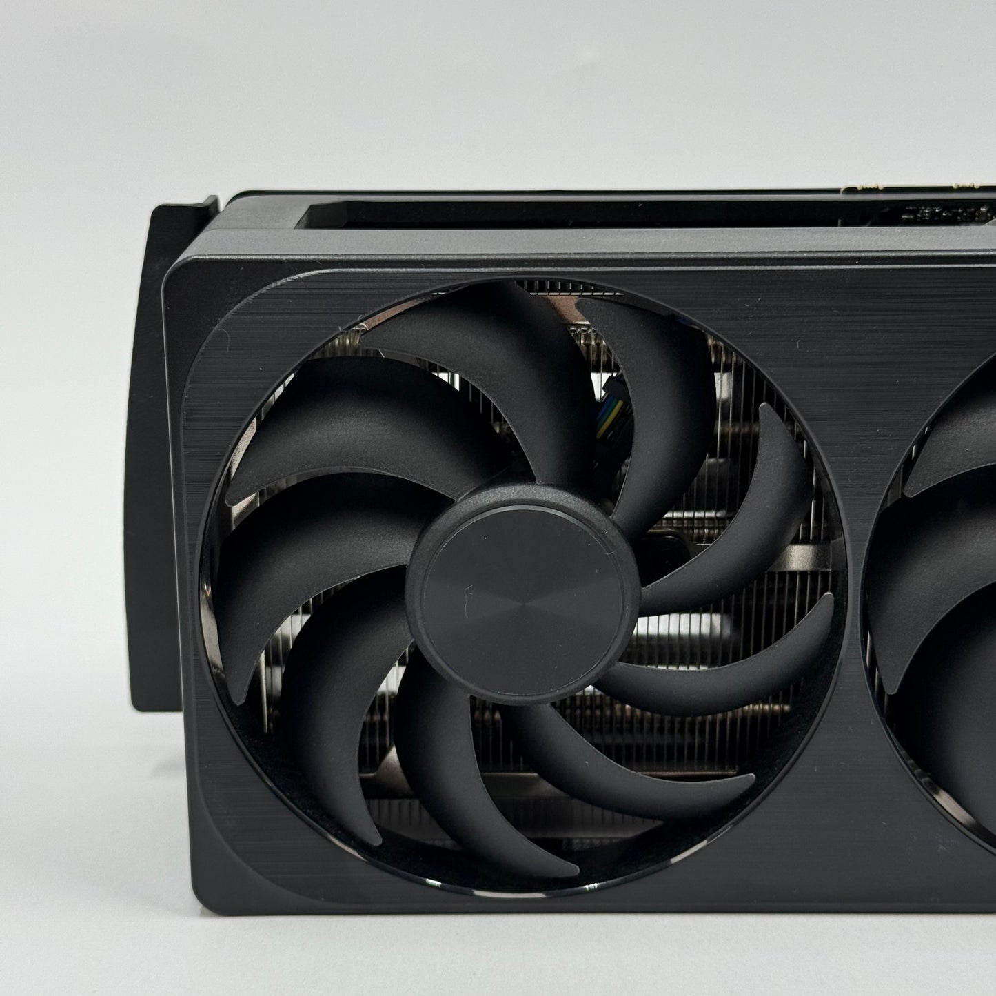 Lenovo GeForce RTX 4080 16GB GDDR6X Graphics Card 5V11J75456