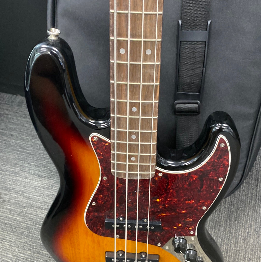 Fender Squire Jazz Bass Electric Guitar Classic Vibe '60s Laurel Fingerboard Sunburst