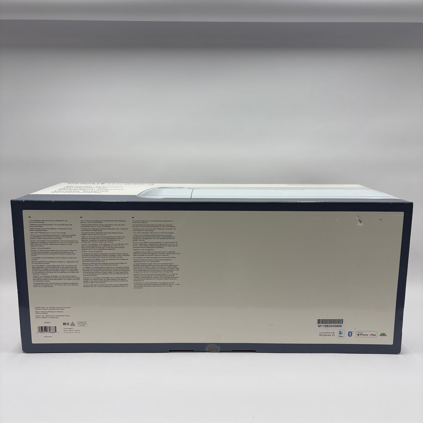 New Cricut Maker 3 Ultimate Smart Vinyl Cutting Machine 2008334