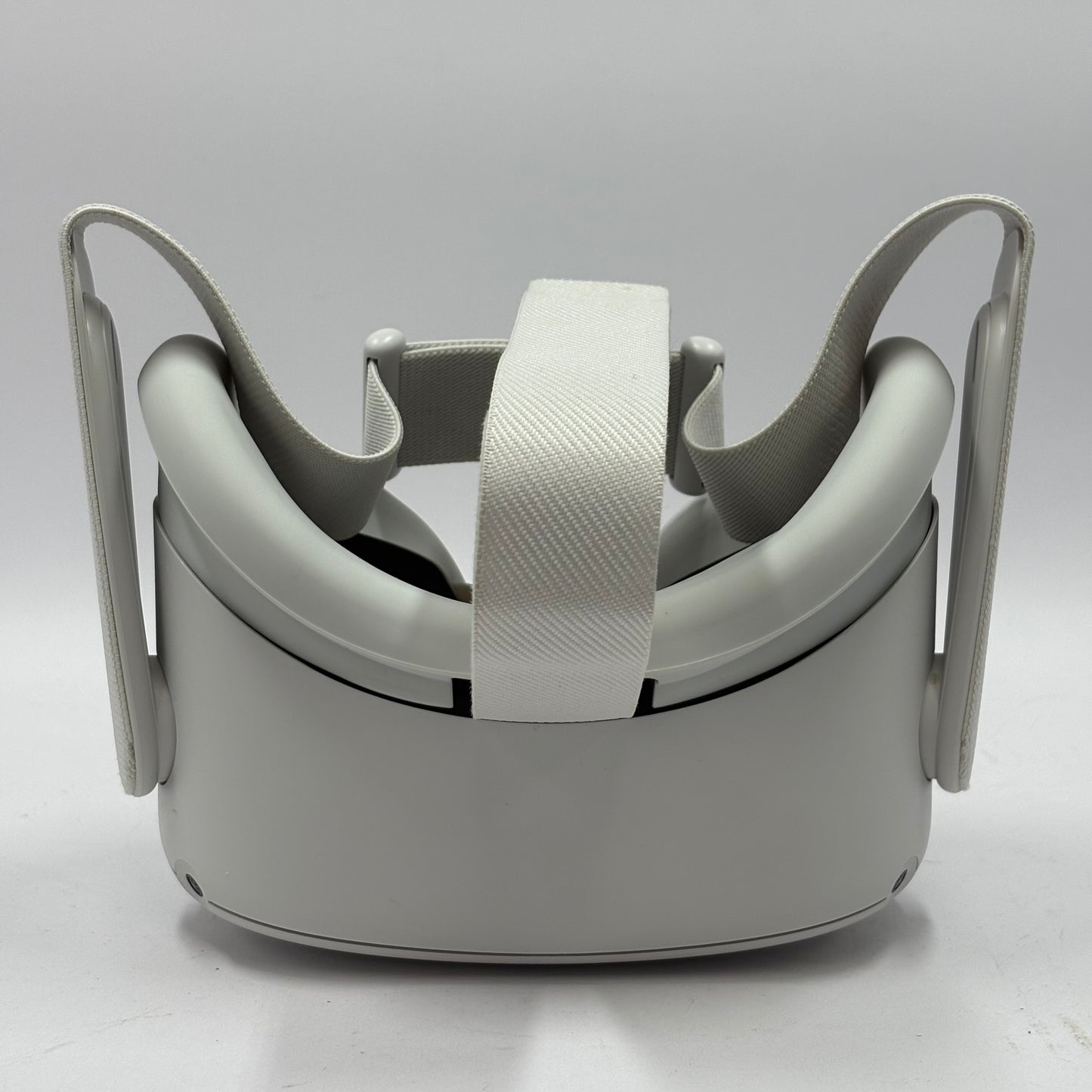 Oculus Quest 2 128GB Standalone All-in-One VR Headset KW49CM