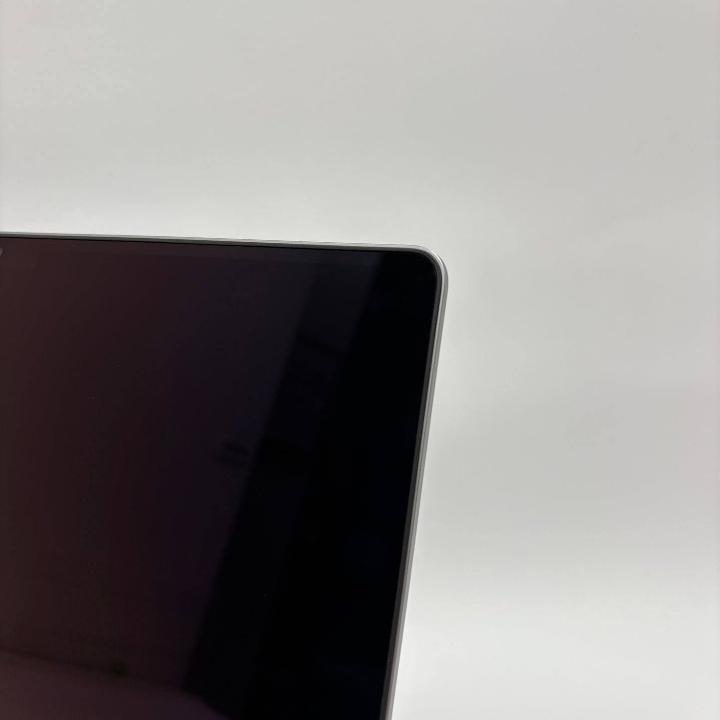 2023 Apple MacBook Pro 14" M3 10C GPU 4.0GHz 8GB RAM 512GB SSD A2918