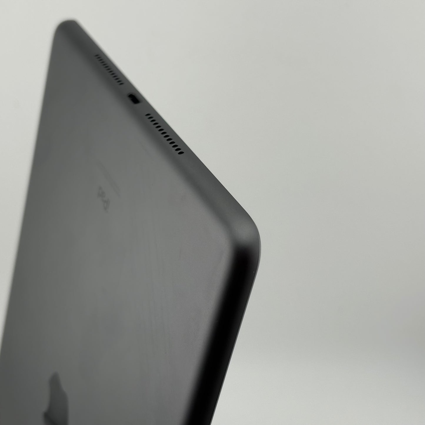 WiFi Only Apple iPad 9th Gen 256GB Space Gray MK2N3LL/A