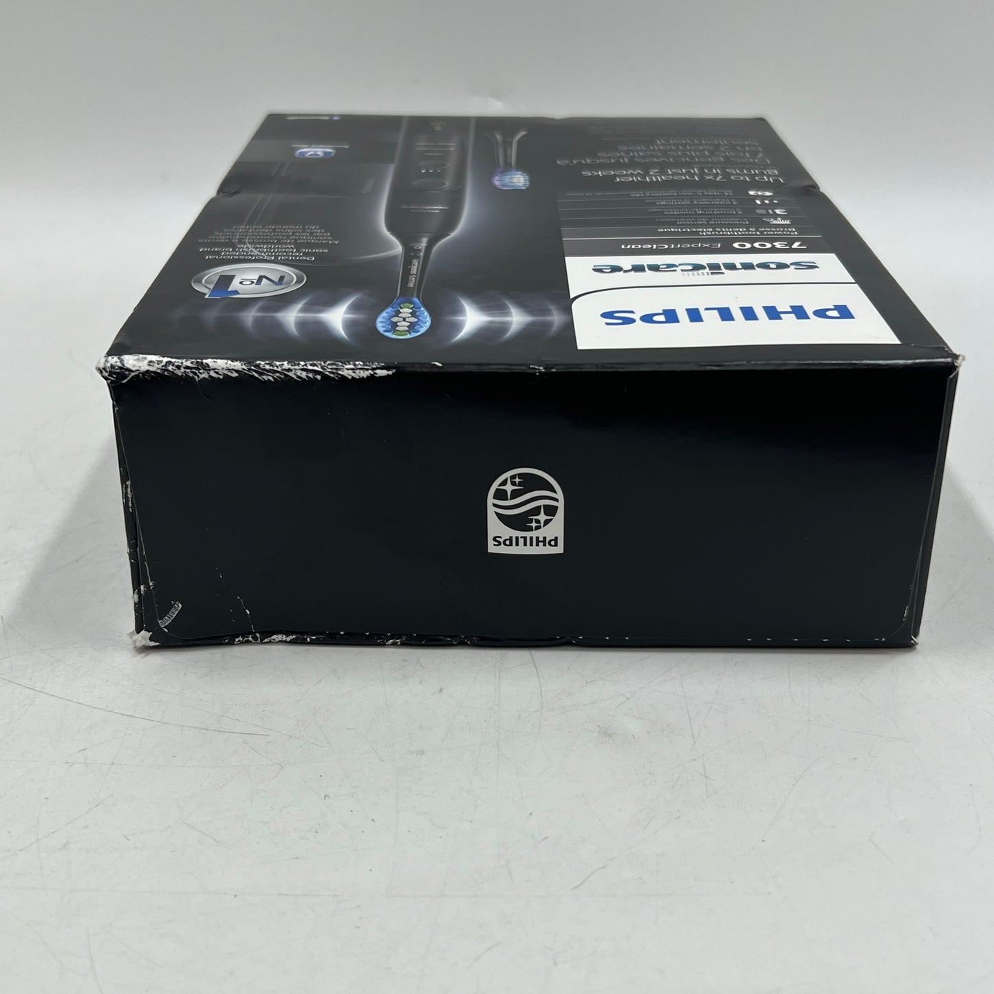 New Philips Sonicare 7300 Electric Toothbrush HX9610/17
