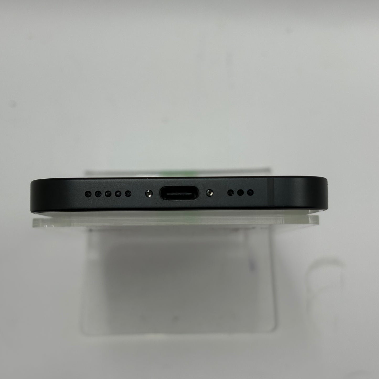 Unlocked Apple iPhone 16e 128GB Black MD0D4LL/A