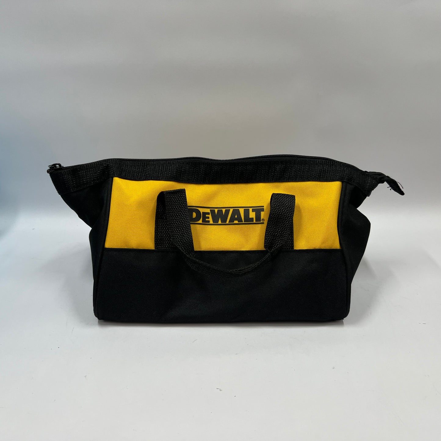 New DeWalt DCF870 1/4" Cordless Quiet Hydraulic Impact Driver w/ 4AH Battery