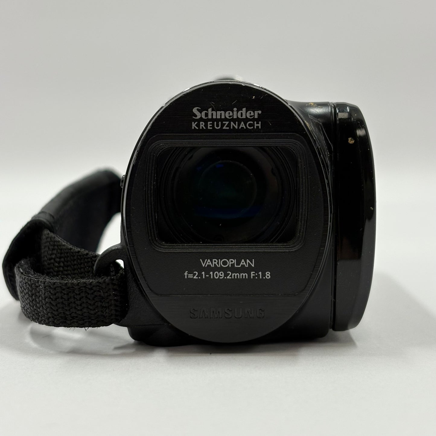 Samsung SMX-F50 1.9MP Flash Media SD Camcorder