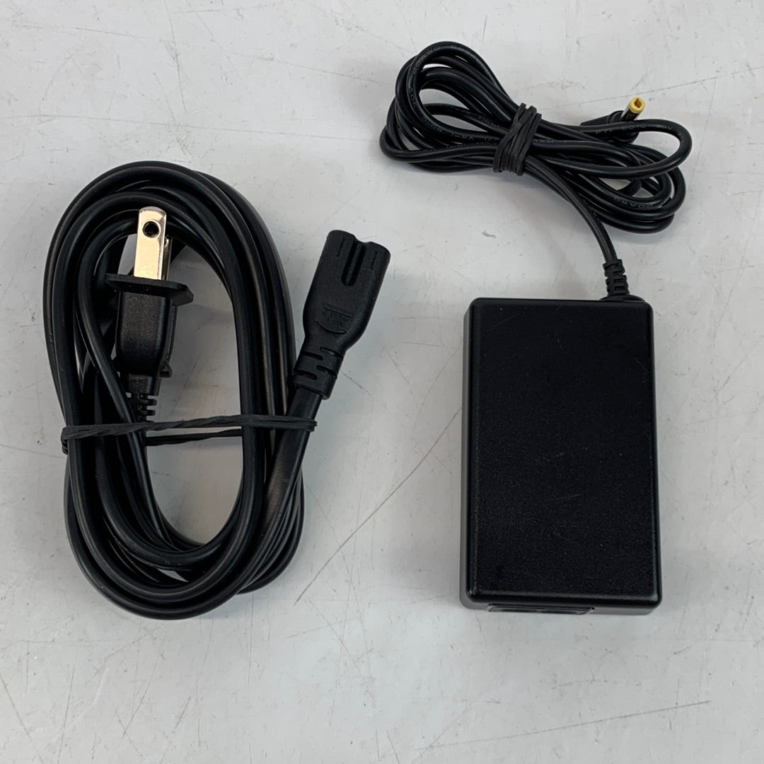 Sony Playstation 5 PS5 Charing Station White CFI-ZDS1