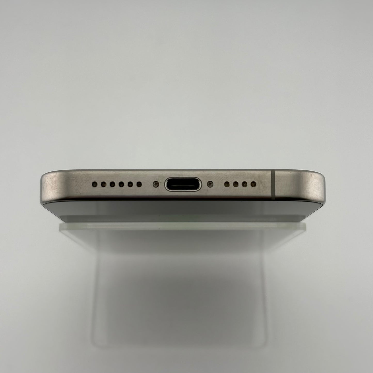 Factory Unlocked Apple iPhone 15 Pro Max 256GB Natural Titanium MU683LL/A