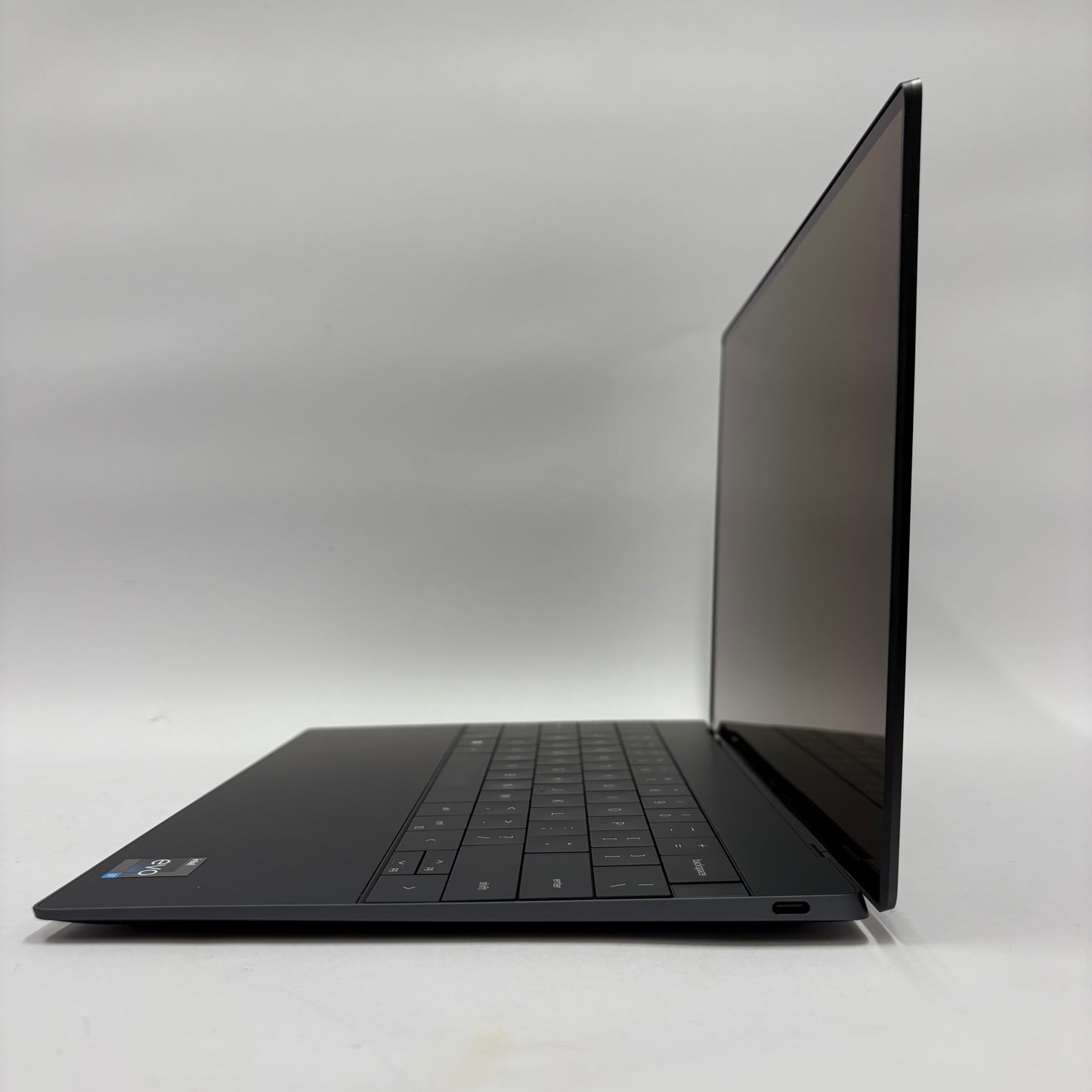 Dell XPS 9320 Plus P151G 13.4" i7-1360P 2.2GHz 32GB RAM 1TB SSD