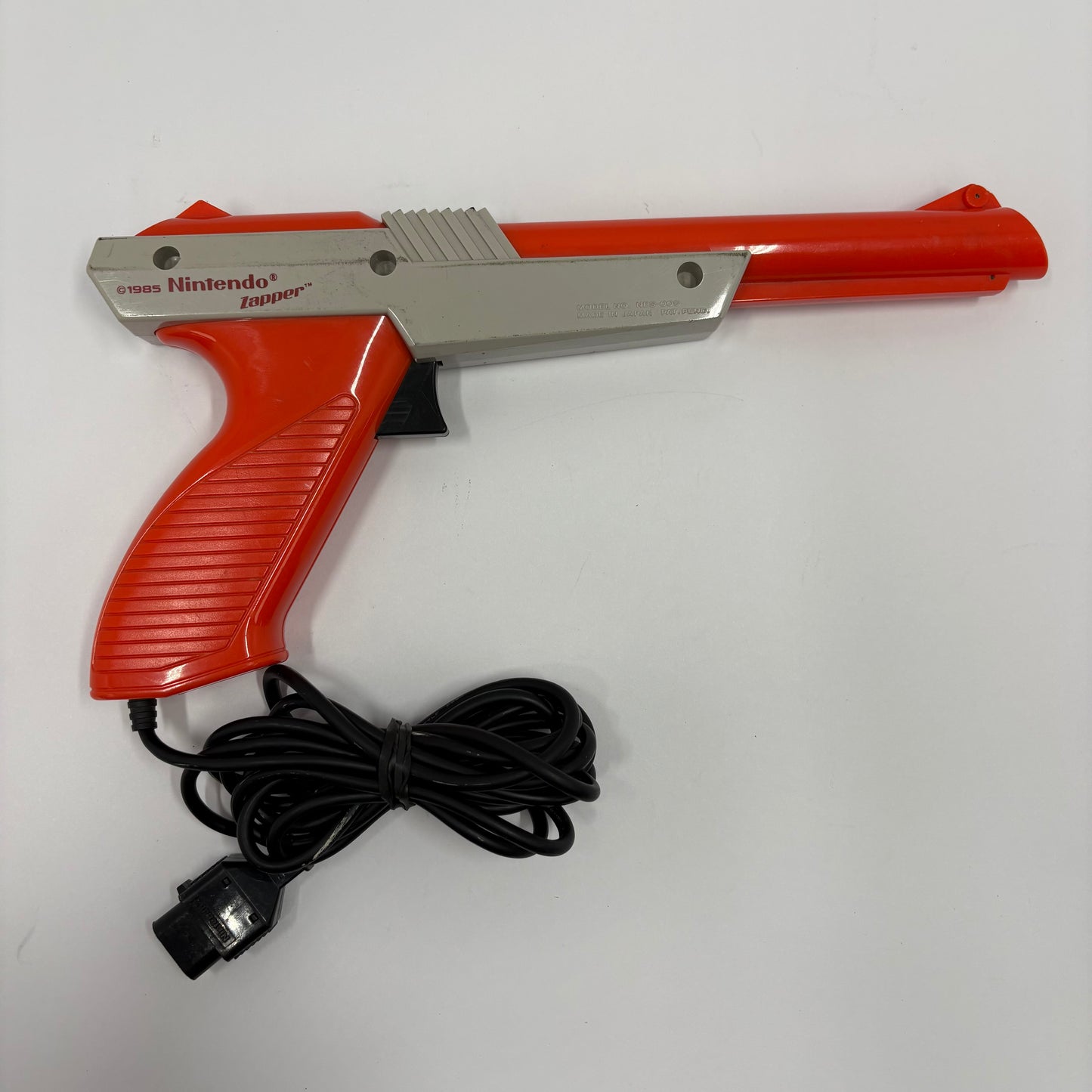 Nintendo NES Zapper Orange NES-005