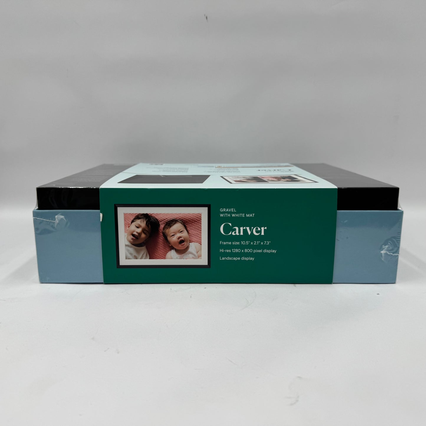 New Aura Carver Digital Photo Frame AF900