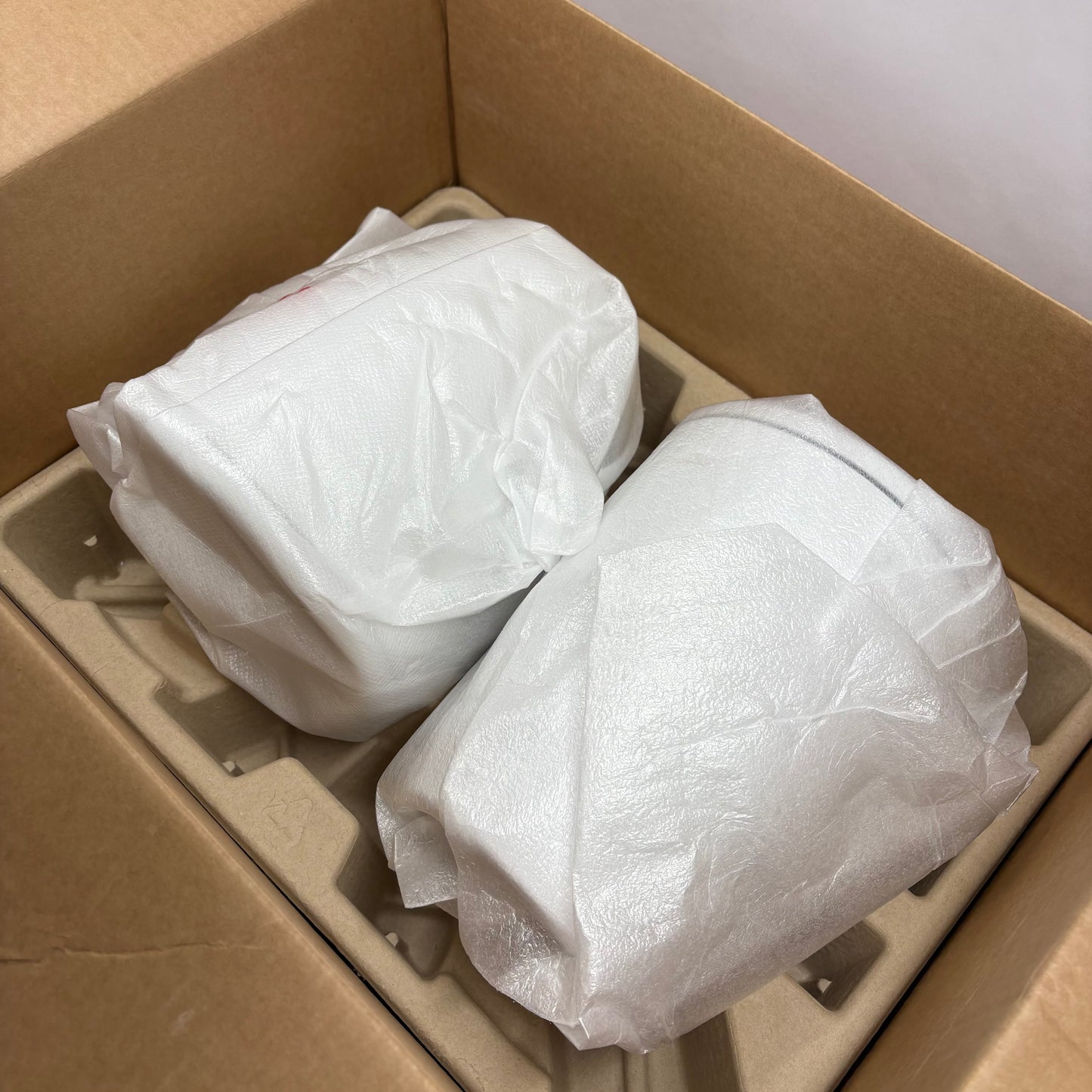 New Bose DesignMax DM3P Pendant Loudspeakers 841165-0210 White