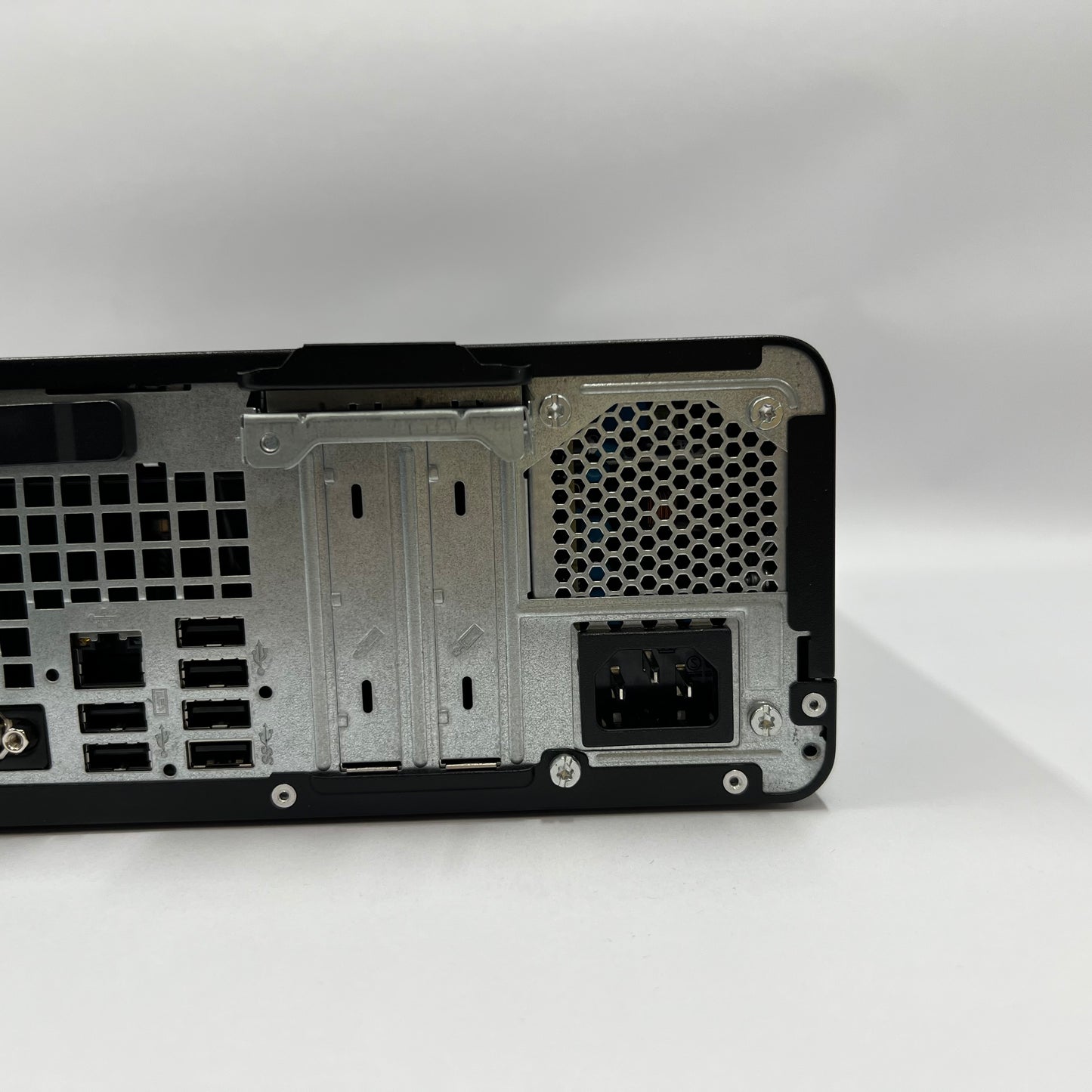 HP ProDesk 600 G3 SFF TPC-P063-SF i5-7500 3.40GHz 8GB RAM 256GB SSD