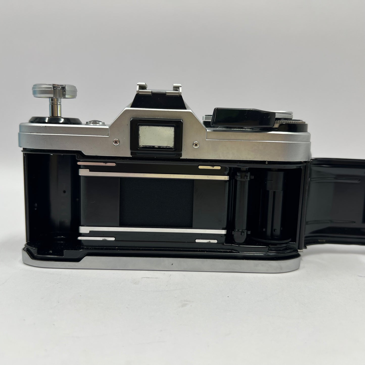 Canon AE-1 35MM SLR Film Camera