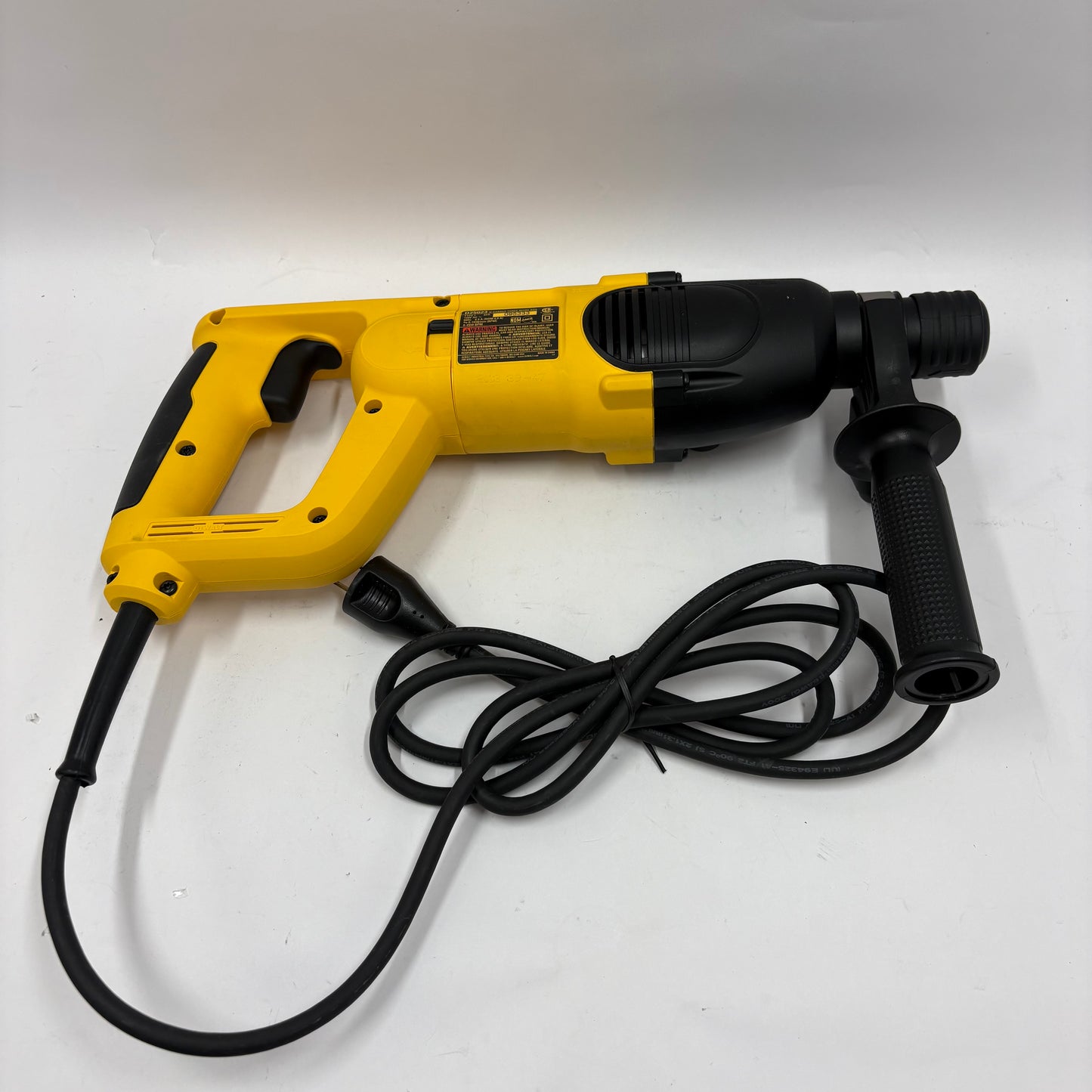 DeWalt D25023 7/8" (22mm) Compact SDS Rotary Hammer D25023
