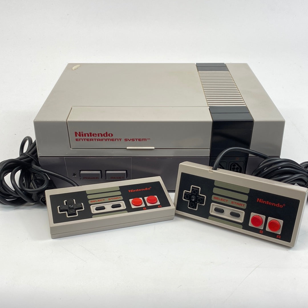 Nintendo Entertainment System NES Video Game Console NES-001 Gray