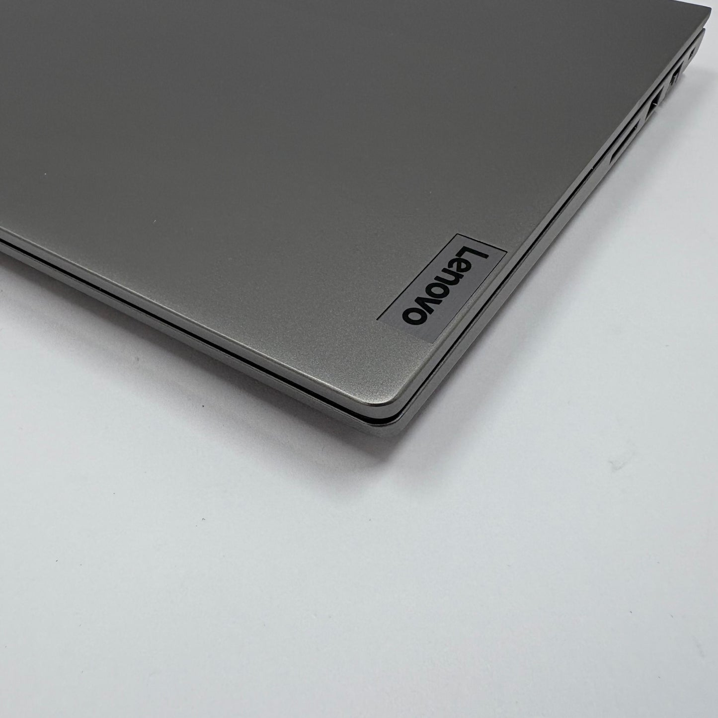 Lenovo ThinkBook 14 G4 21DH0015US 14" i5-1235U 1.3GHz 8GB RAM 256GB SSD