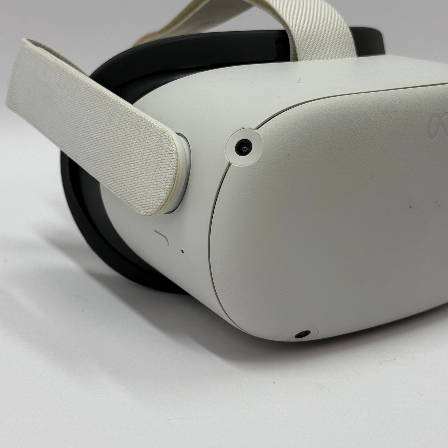 Oculus Quest 2 256GB Standalone All-in-One VR Headset KW49CM