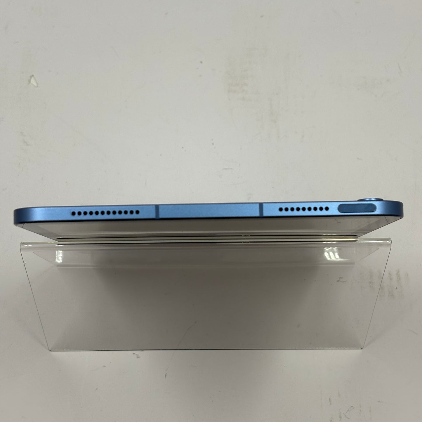 WiFi Only Apple iPad 10th Gen 64GB Blue MQ6K3LL/A
