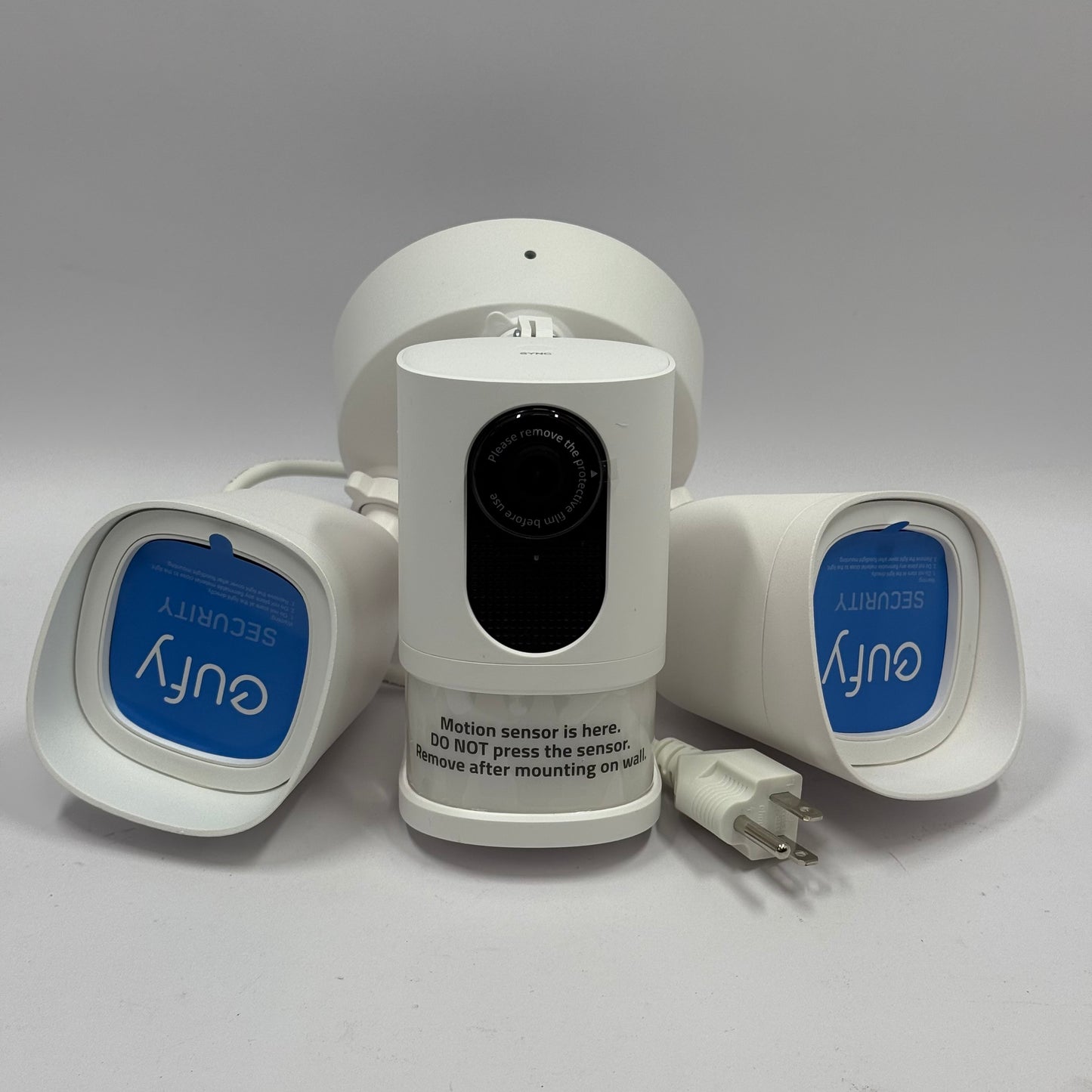 New Eufy 1080p Floodlight Camera White T8420