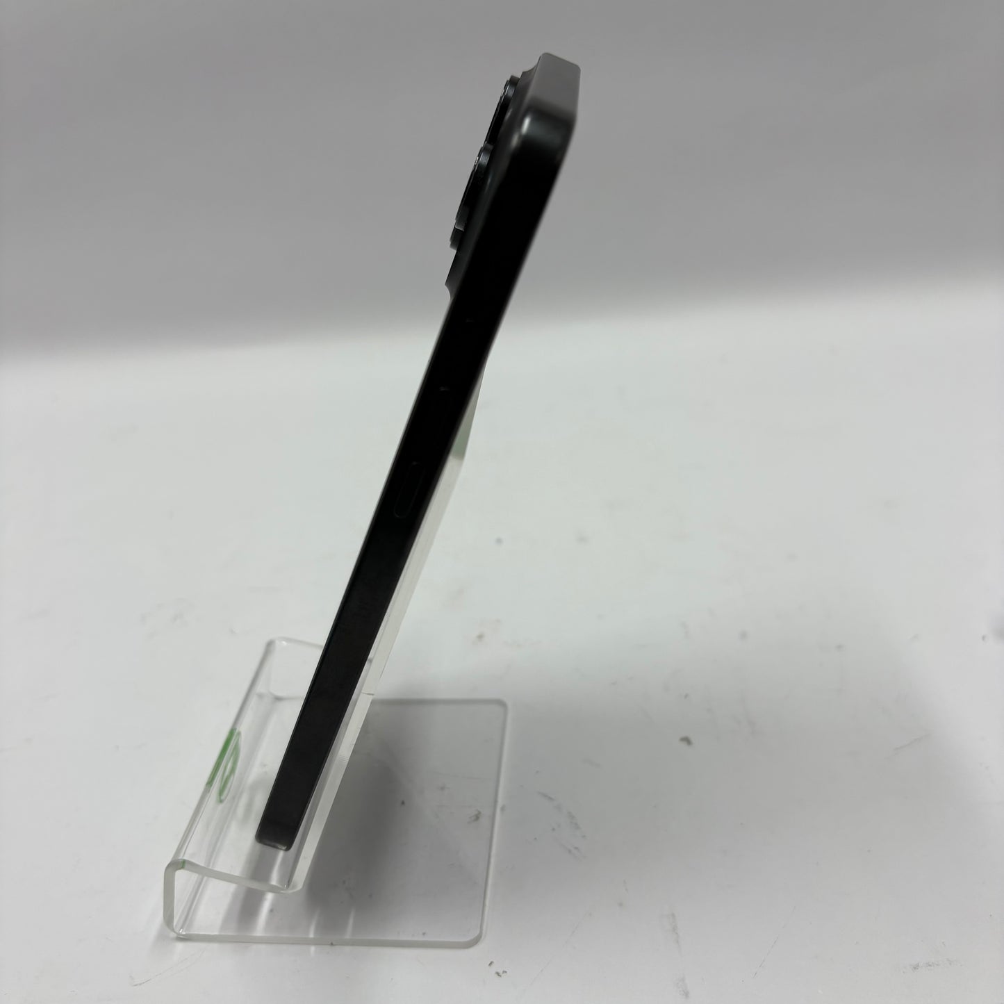 Factory Unlocked Apple iPhone 16 Pro Max 256GB Black Titanium MYW33LL/A