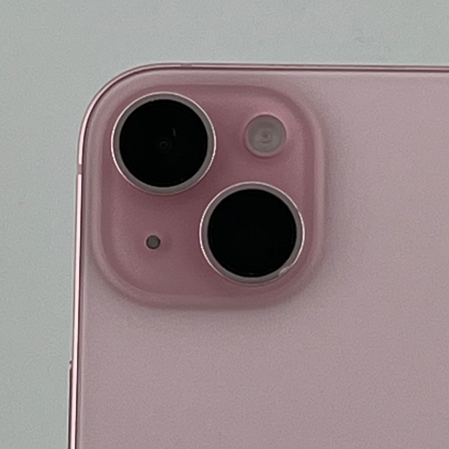 Unlocked Apple iPhone 15 Plus 128GB Pink MTXT3LL/A