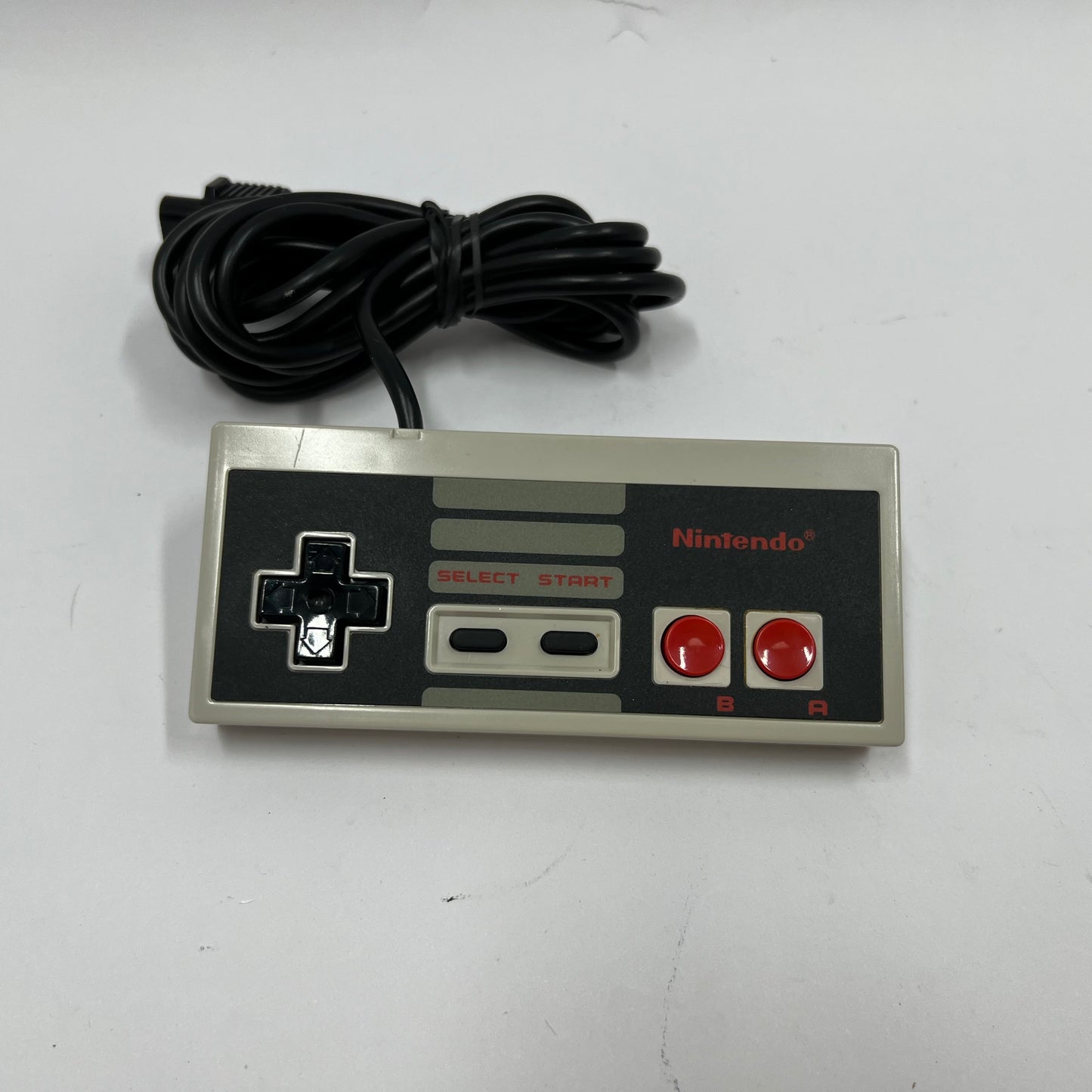 Nintendo Entertainment System NES Video Game Console NES-001 Bundle