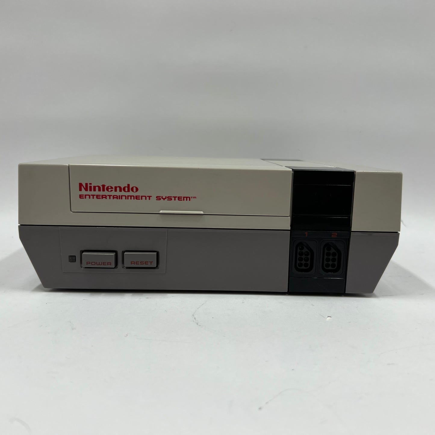 Nintendo Entertainment System NES Video Game Console NES-001 Bundle