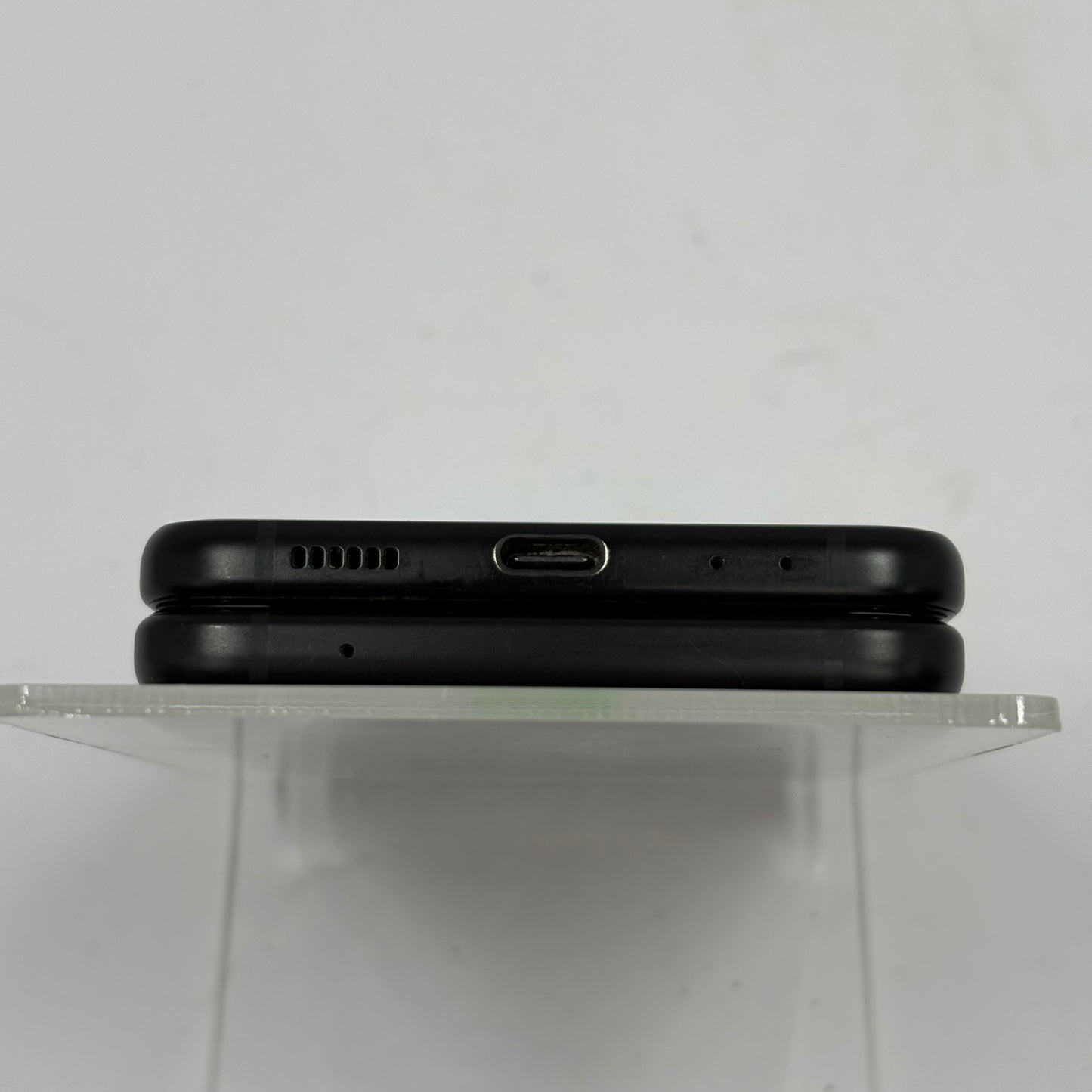 Factory Unlocked Samsung Galaxy Z Flip3 5G 8GB RAM 256GB SM-F711U Black