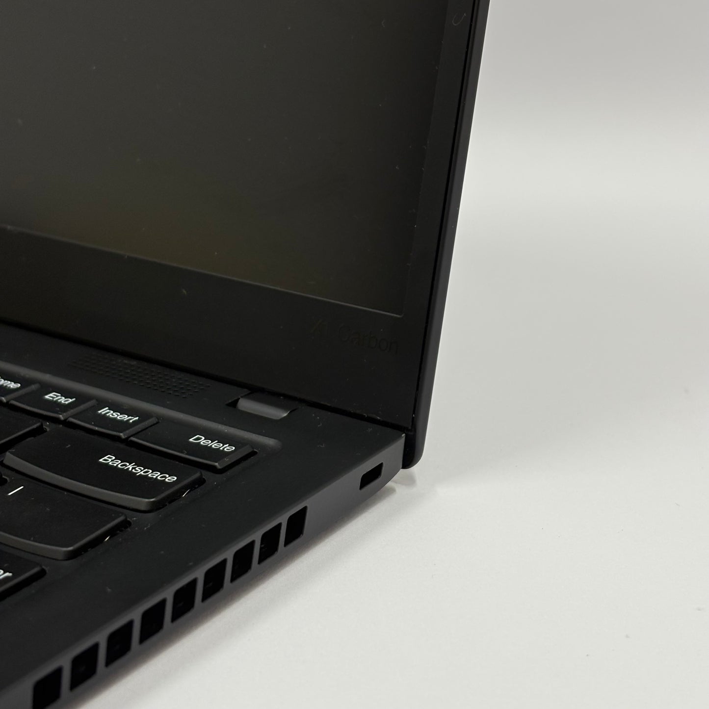 Lenovo ThinkPad X1 Carbon Gen 8 14" i7-10510U 2.3GHz 16GB RAM 1TB SSD