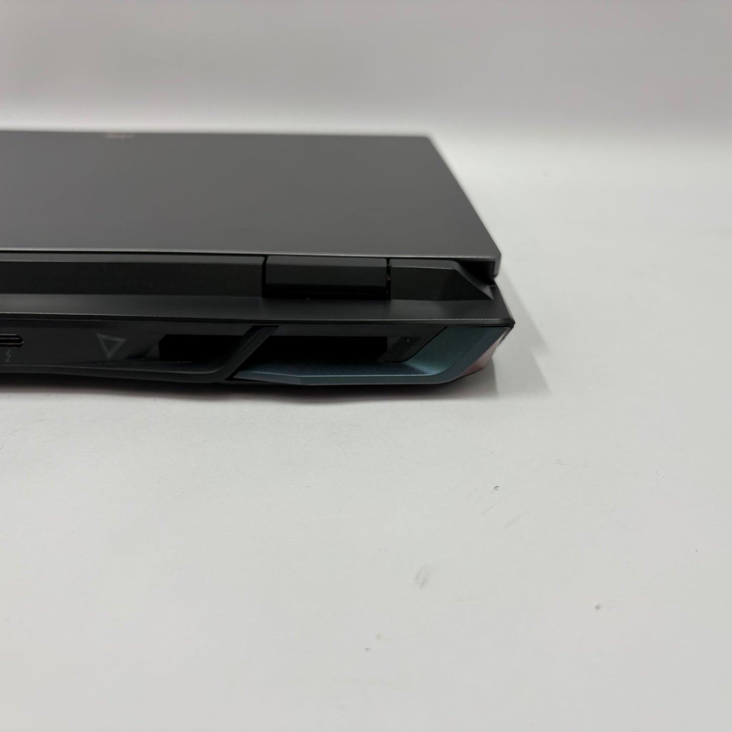Acer Predator Helios Neo 16 PHN16-71-50JG 16" i5-13500HX 32GB RAM 512GB+1TB SSD