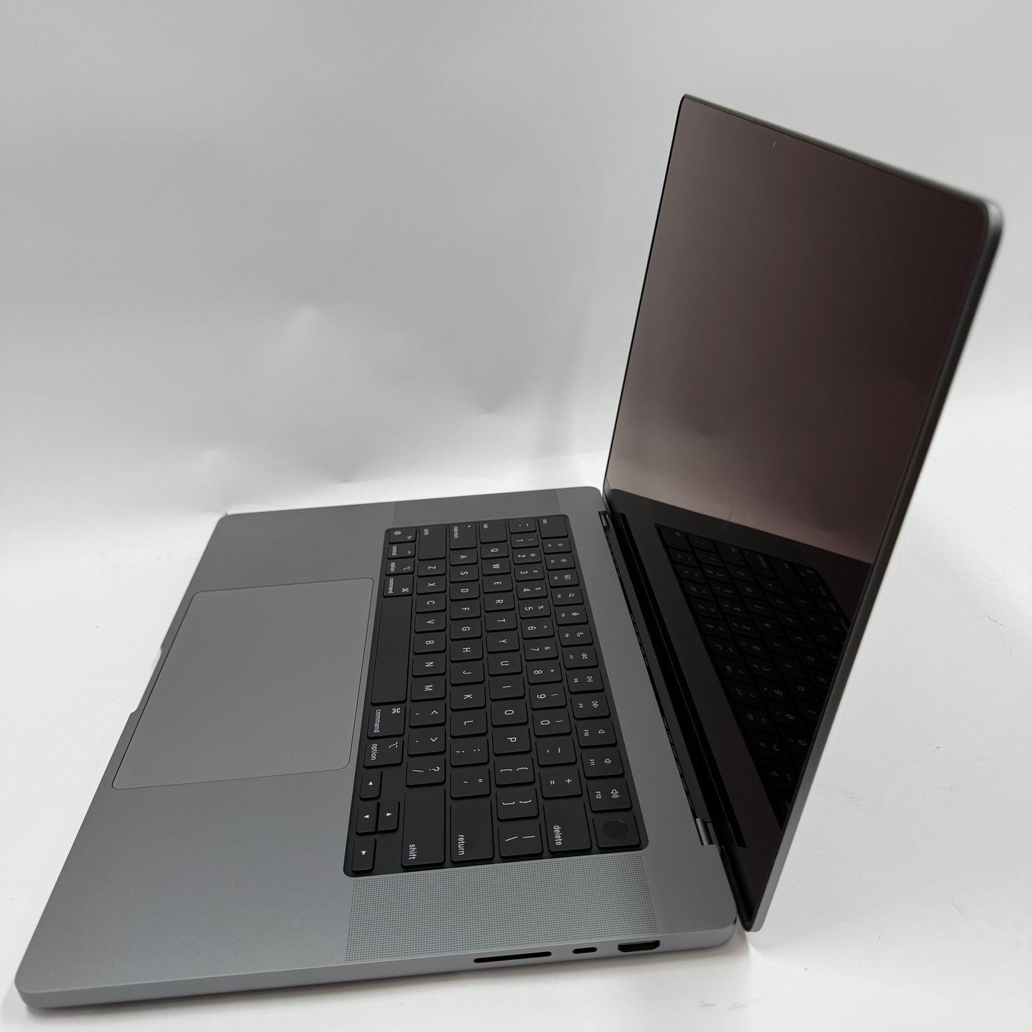 2021 Apple MacBook Pro 16" M1 Pro 16C GPU 3.2GHz 16GB RAM 2TB SSD A2485