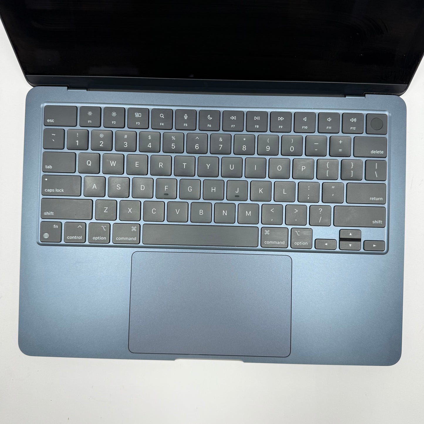 2024 Apple MacBook Air 13.6" M3 10C GPU 4.0GHz 16GB RAM 512GB SSD A3113