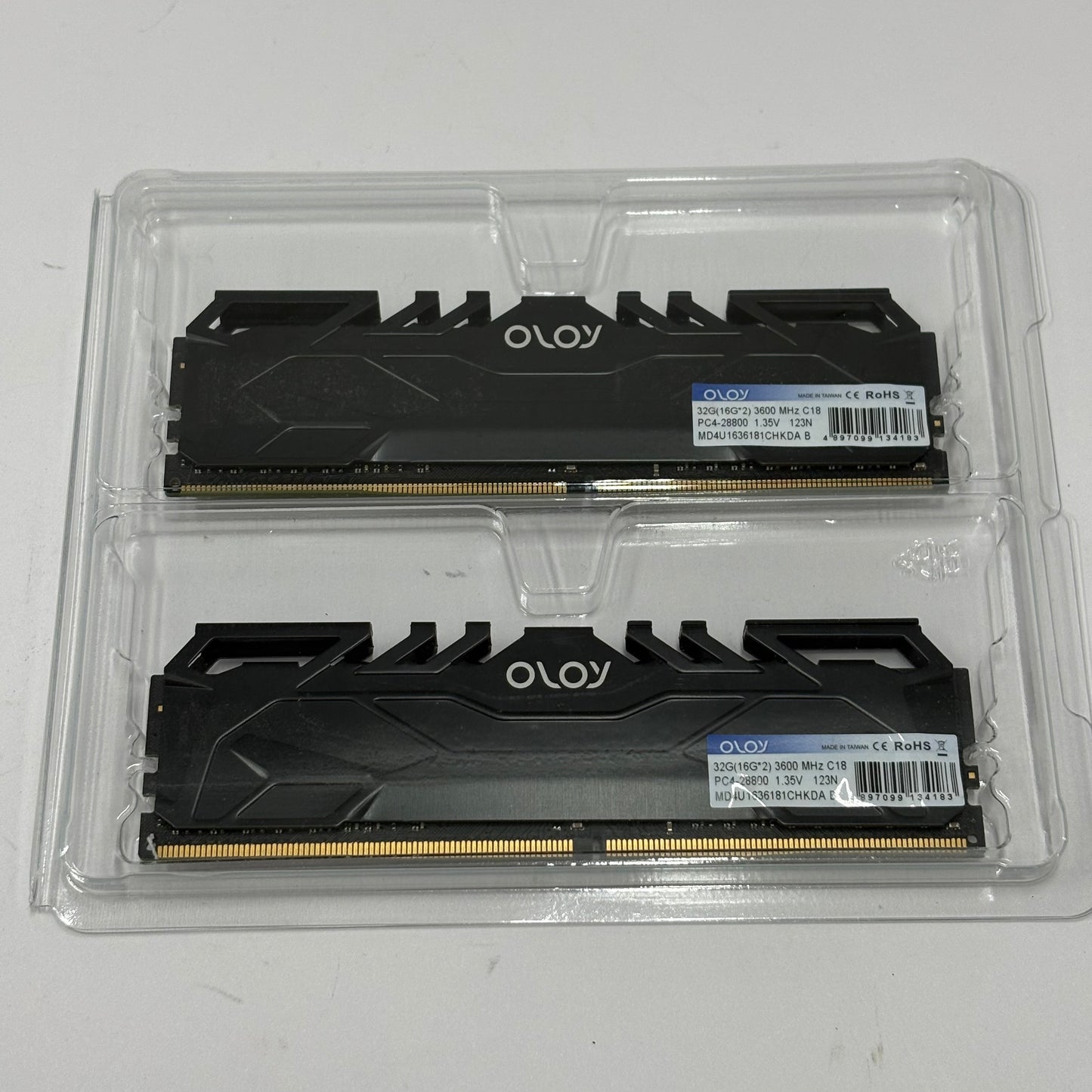 OLOy Owl 32GB (2x16GB) RAM DDR4 3600MHz MD4U1636181CHKDA