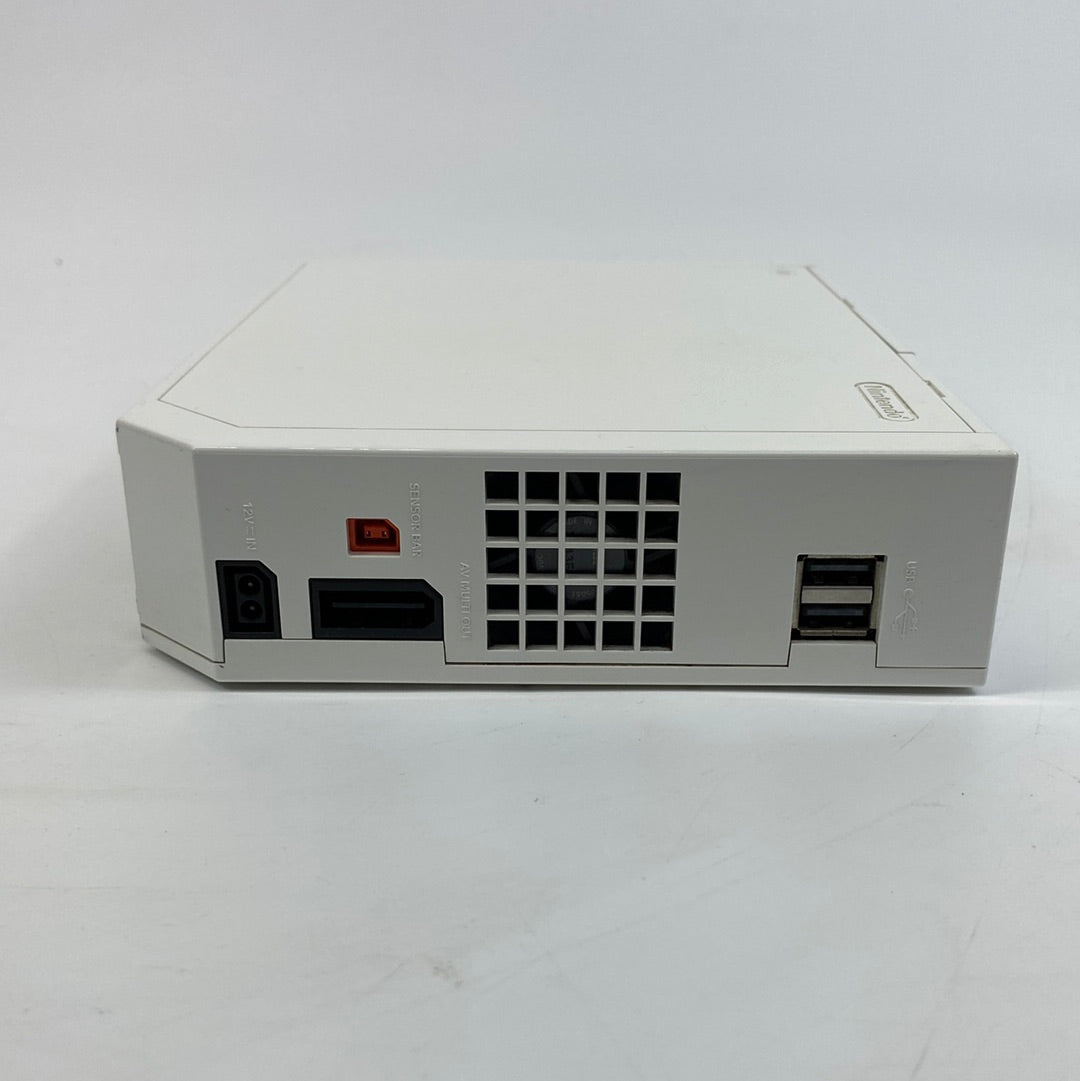 Nintendo Wii Game Console GameCube Backwards Compatible White RVL-001