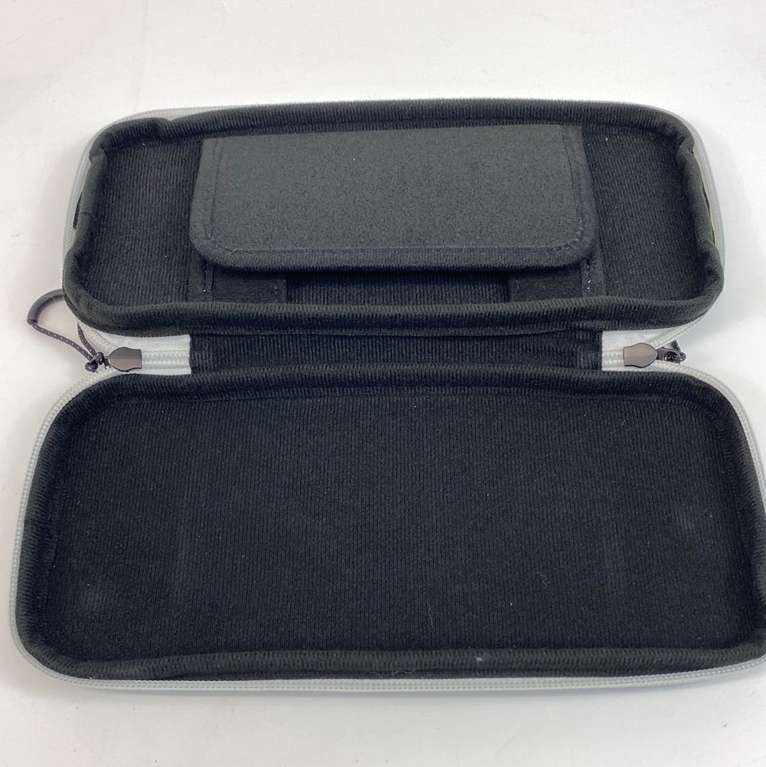 Nintendo Switch Carrying Case & Screen Protector White and Black