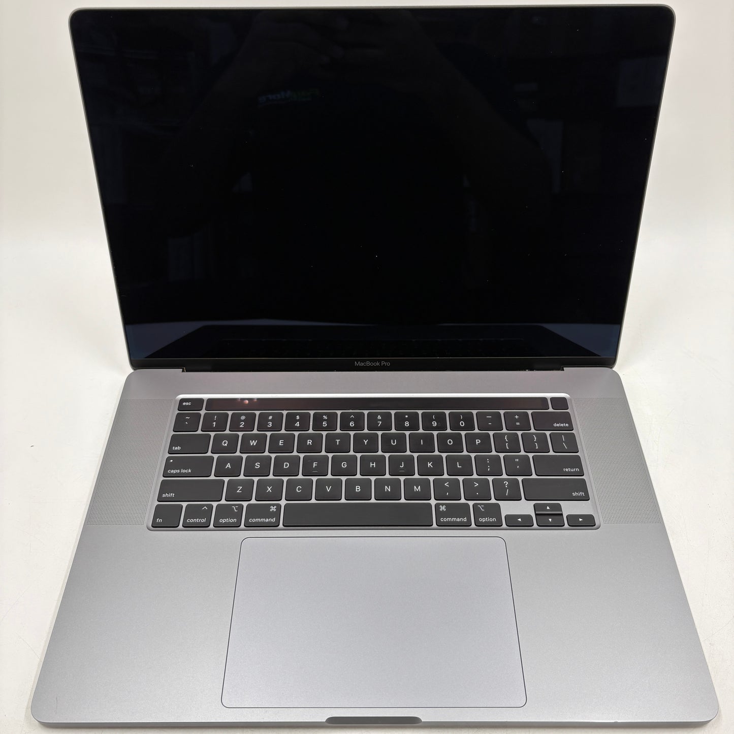 2019 Apple MacBook Pro 16" i7 2.6GHz 16GB RAM 512GB SSD Silver A2141