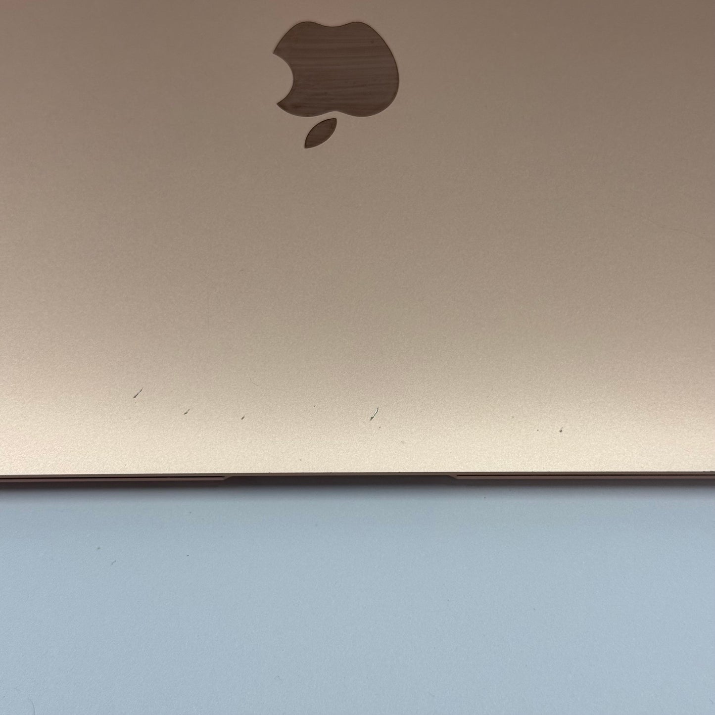 2020 Apple MacBook Air 13.3" i3 1.1GHz 8GB RAM 256GB SSD Rose Gold A2179