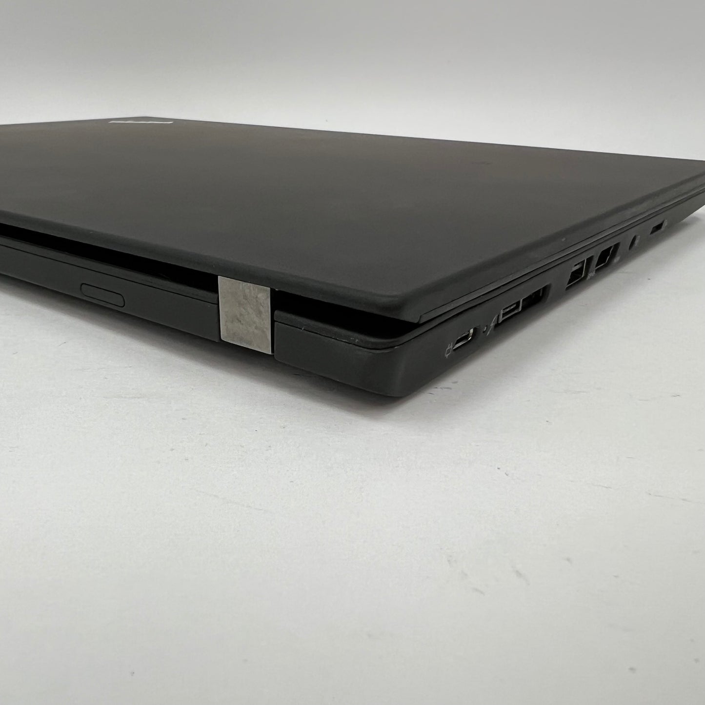 Lenovo ThinkPad T490 20N20028US 14" i7-8565U 1.8GHz 16GB RAM 512GB SSD