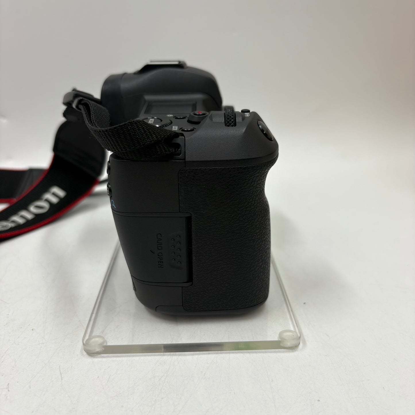 Canon EOS R 30.3MP Full Frame Mirrorless Digital Camera Body Only