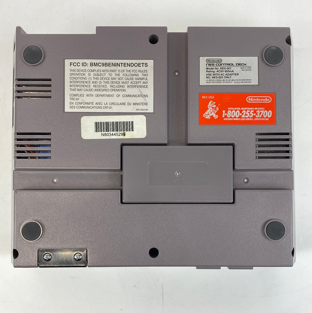 Nintendo Entertainment System NES Video Game Console NES-001 Gray