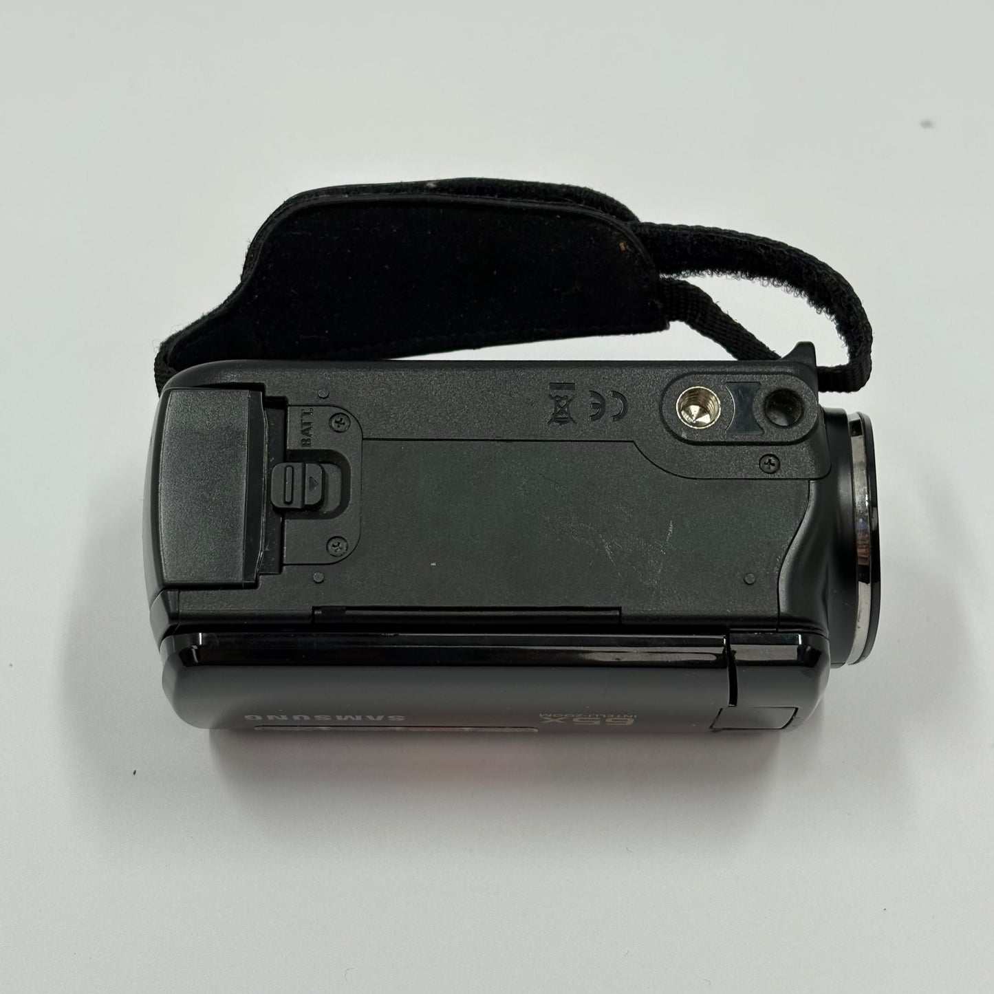 Samsung SMX-F50 1.9MP Flash Media SD Camcorder