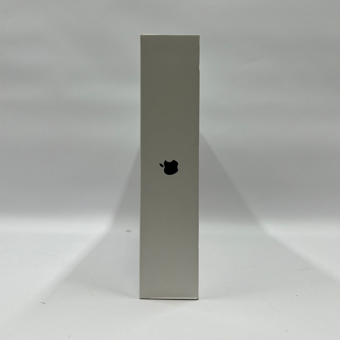 New 2025 Apple MacBook Air 13.6" M4 8C GPU 4.5GHz 16GB RAM 256GB SSD MW123LL/A