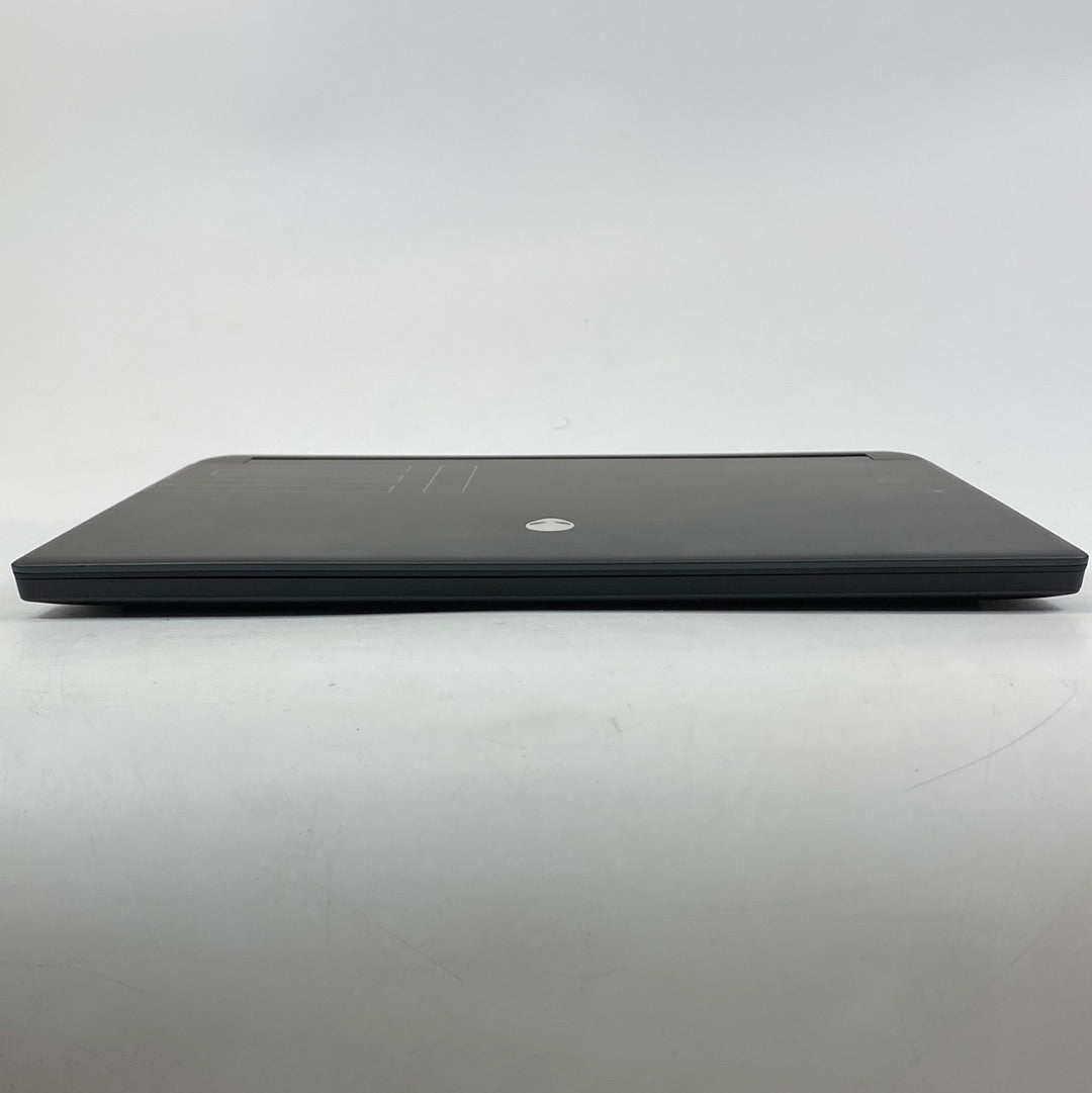 Alienware M15 Ryzen Edition R5 15.6" Ryzen 9 5900HX 16GB RAM 1TB RTX 3070 360Hz
