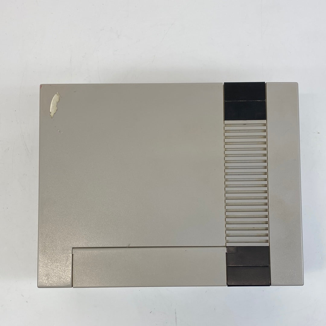 Nintendo Entertainment System NES Video Game Console NES-001 Gray