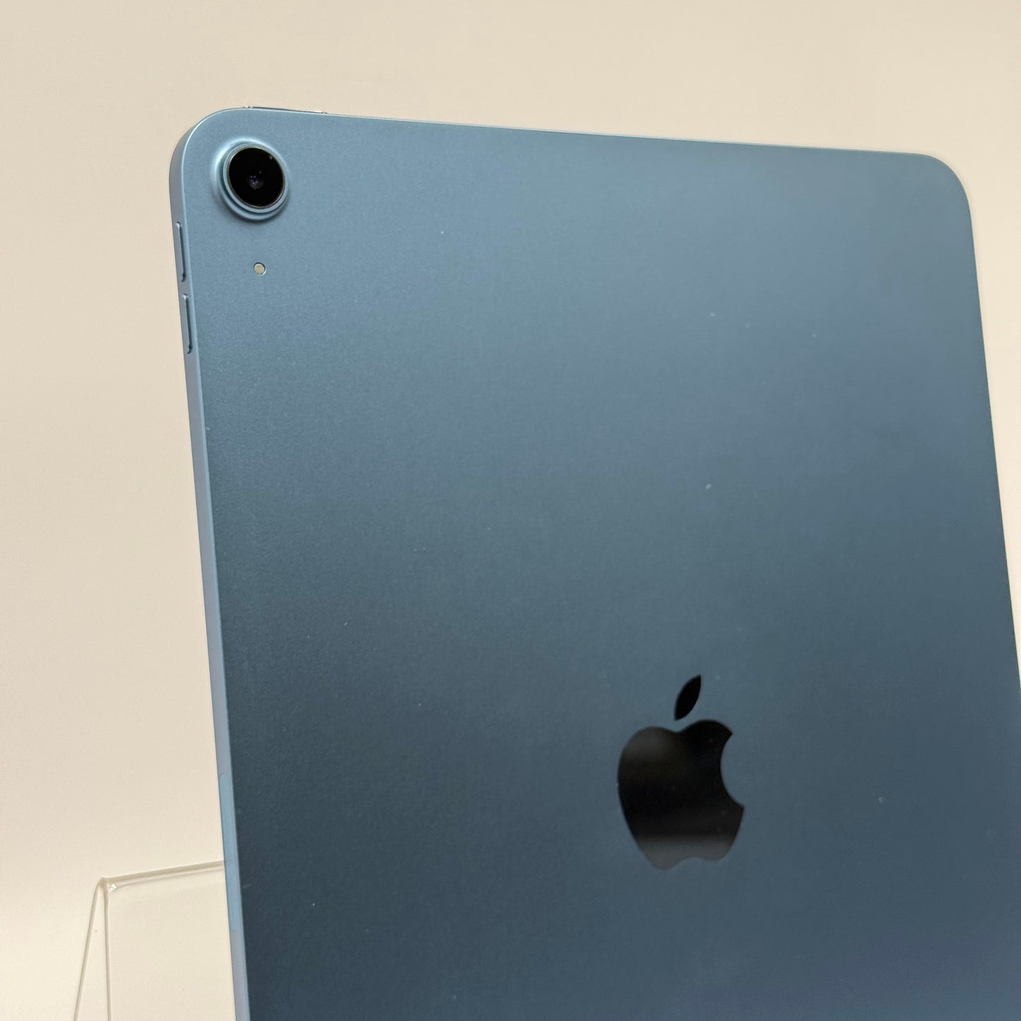 WiFi Only Apple iPad Air 5th Gen 256GB Blue MM9N3LL/A
